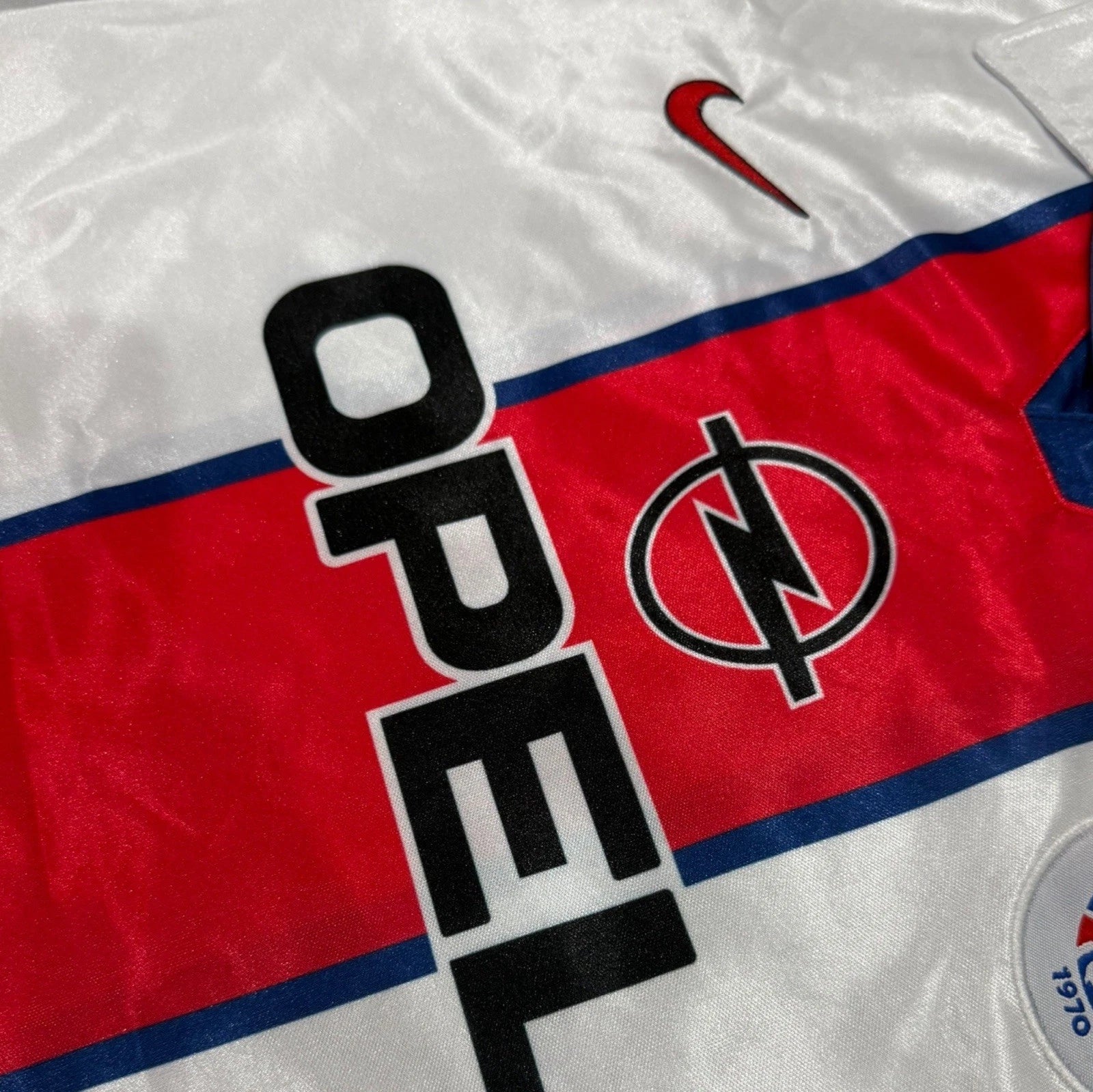 PSG Away Opel 1998/99 Retro Jersey DropEleven