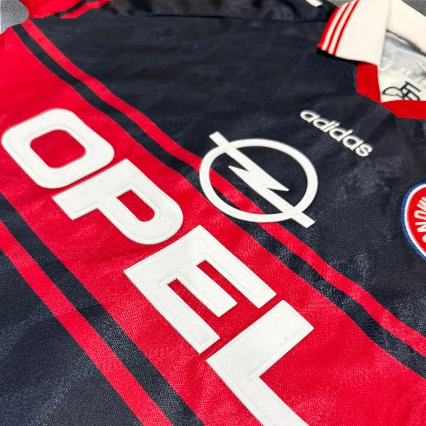 Bayern Munich 1997/99 Away Retro Jersey DropEleven
